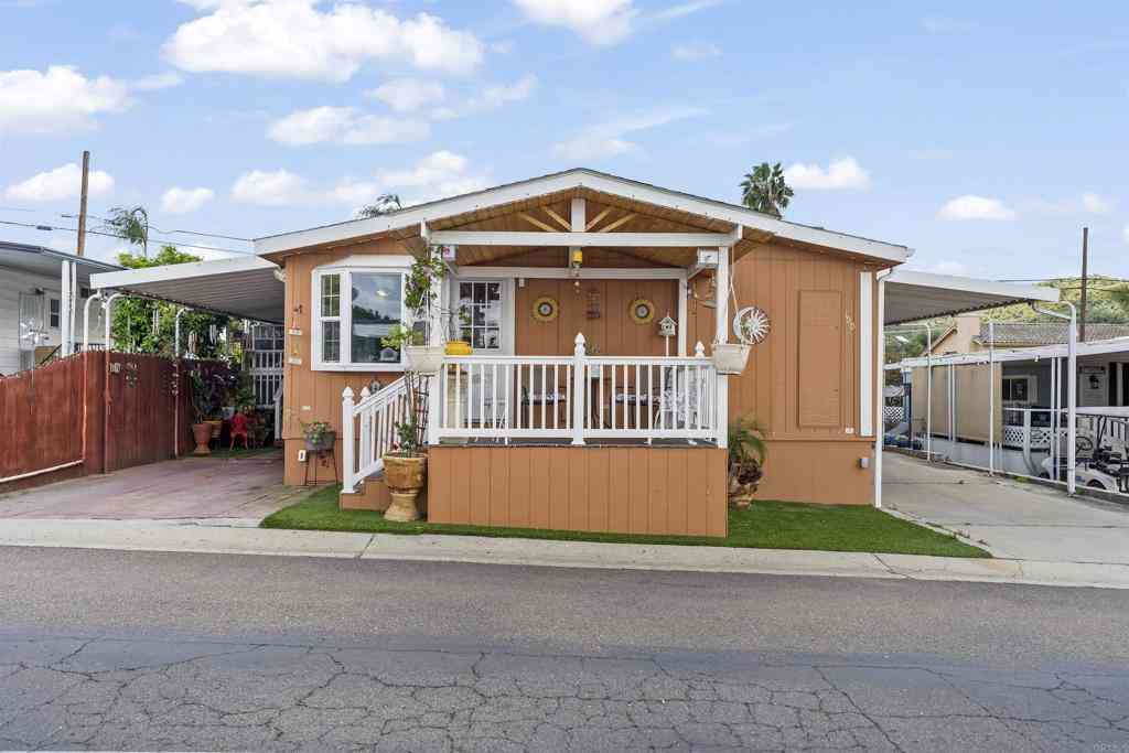 Mobile Home For Sale - 14215 Pecan Park #100<br/> San Diego County, El Cajon, CA 92021