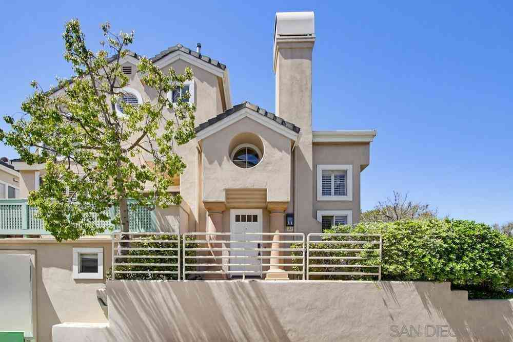 Townhouse For Sale - 12922 Carmel Creek Rd. #32<br/> San Diego, CA 92130