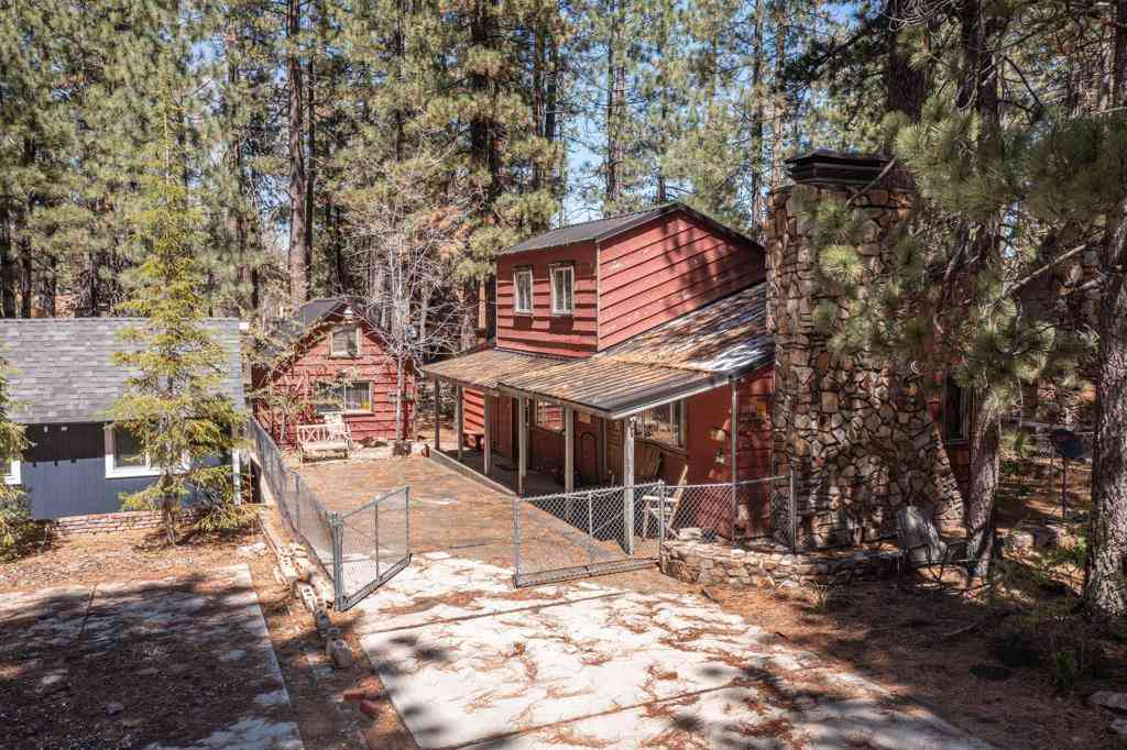 Homes For Sale - 39368 Moab Lane<br/> San Bernardino County, Big Bear, CA 92315