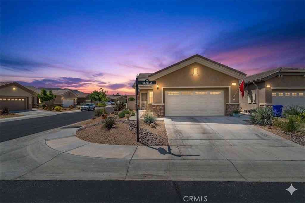 Homes For Sale - 19493 Tor Hill<br/> San Bernardino County, Apple Valley, CA 92308