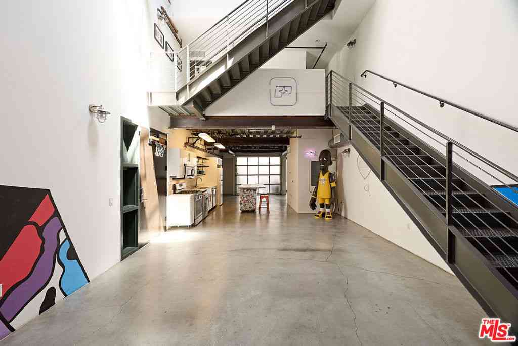 Condo For Sale - 1046 Princeton Drive #108<br/> Marina Del Rey, CA 90292