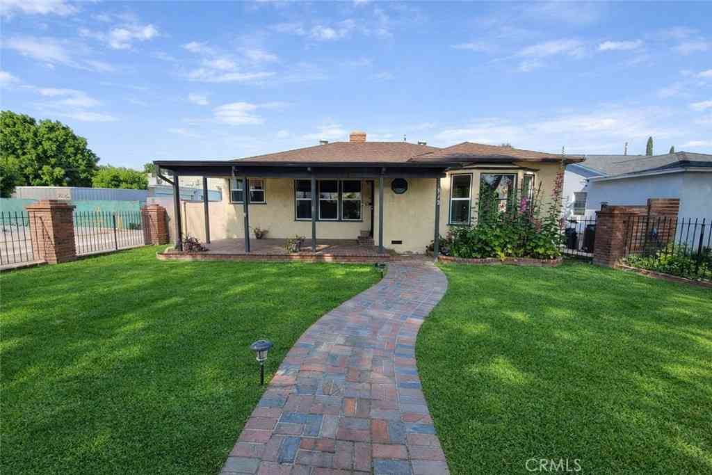 Homes For Sale - 532 N Reese<br/> Los Angeles County, Burbank, CA 91506