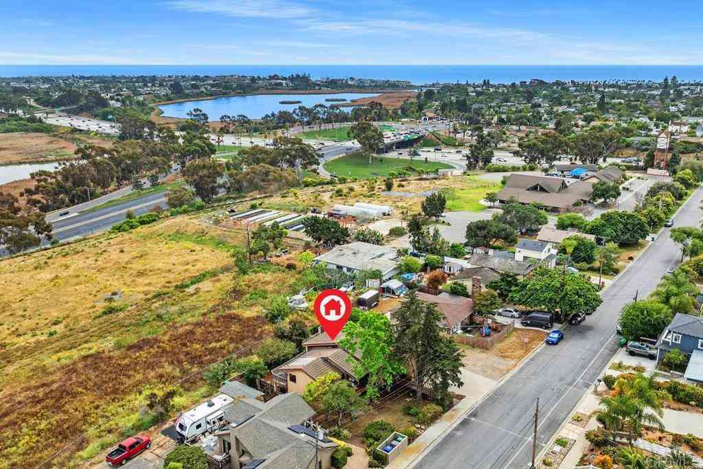 Homes For Sale - 1597 Kelly Street<br/> San Diego County, Oceanside, CA 92054