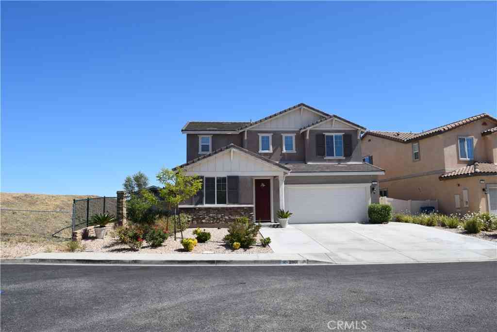 Homes For Sale - 2901 Bracken Way<br/> Los Angeles County, Palmdale, CA 93551