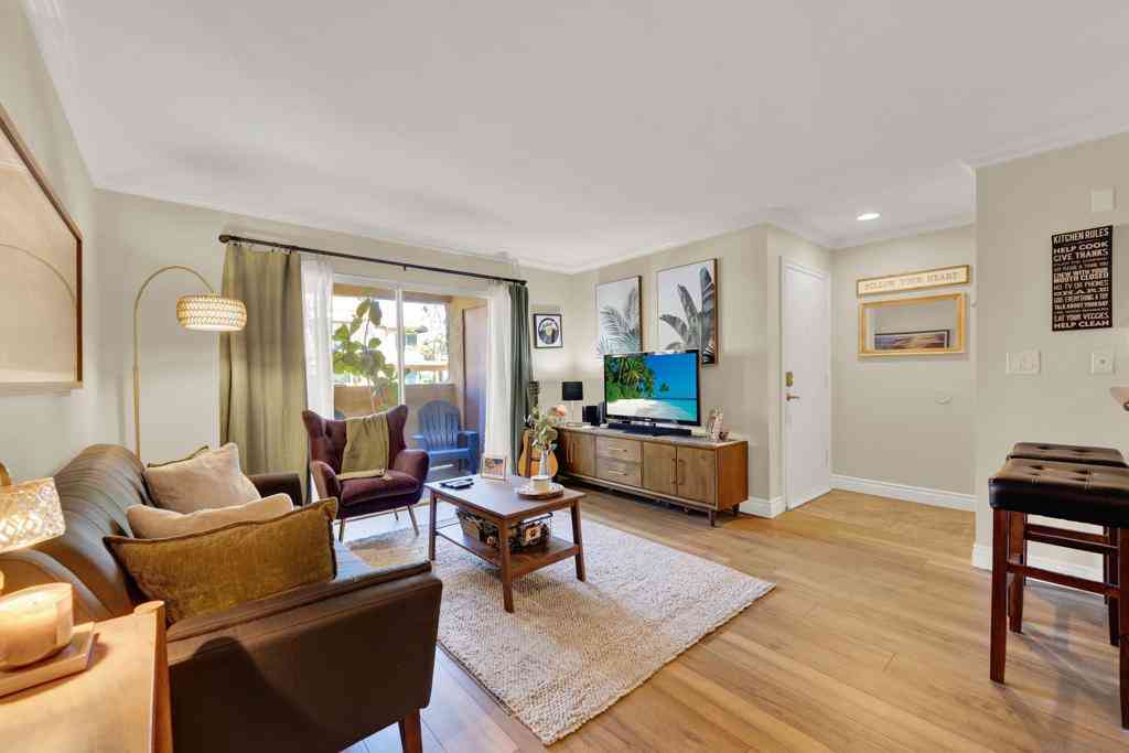 Condo For Sale - 15347 Maturin #108<br/> San Diego, CA 92127