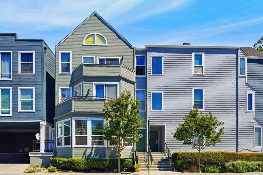 Condo For Sale - 411 Park Avenue #106<br/> San Jose, CA 95110