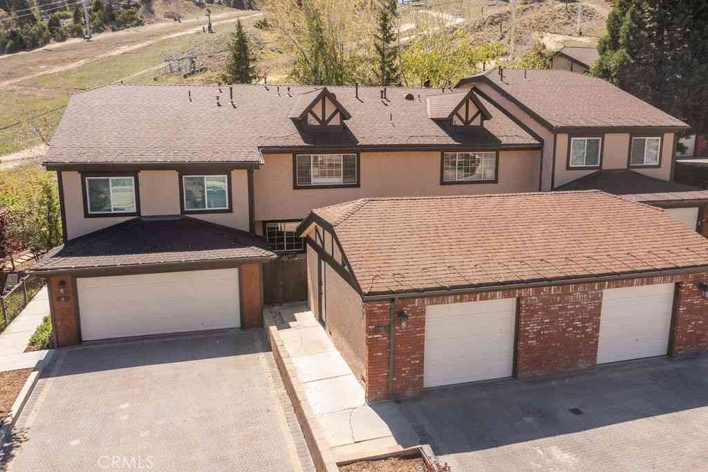 Condo For Sale - 1377 Club View<br/> Big Bear Lake, CA 92315