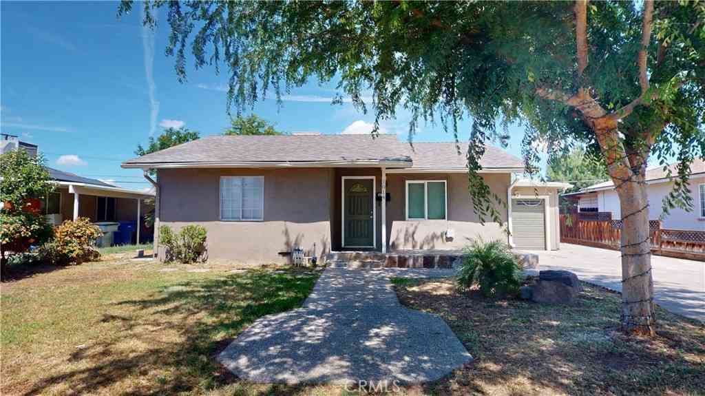 Homes For Sale - 1014 W Andrews<br/> Fresno County, Fresno, CA 93705