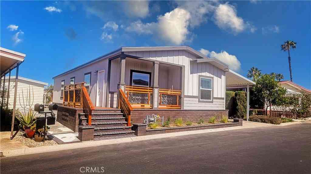 Mobile Home For Sale - 1400 S Sunkist St #46<br/> Orange County, Anaheim, CA 92806