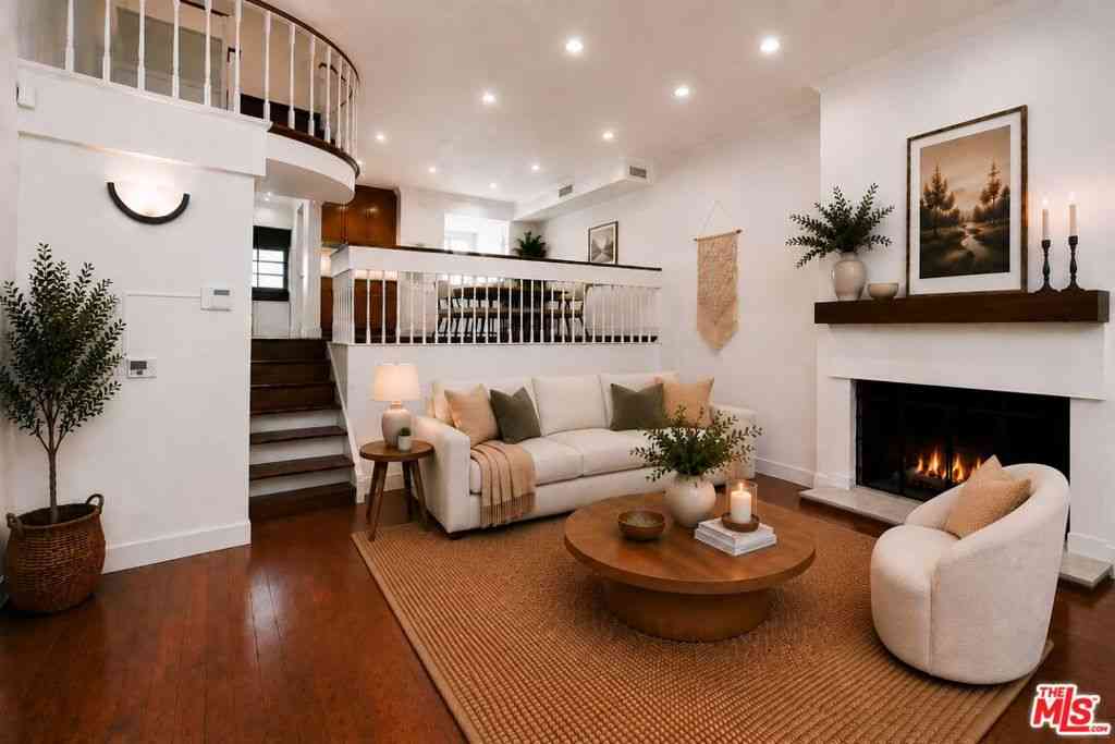 Condo For Rent - 9507 W Olympic Boulevard<br/> Los Angeles County, Beverly Hills, CA 90212