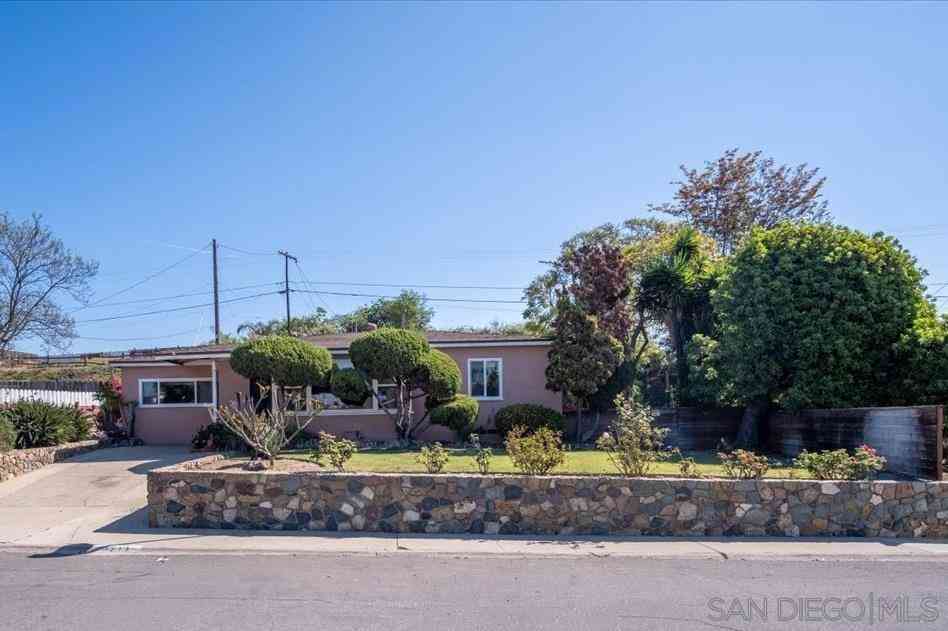 Homes For Sale - 3711 Racine<br/> San Diego County, San Diego, CA 92115