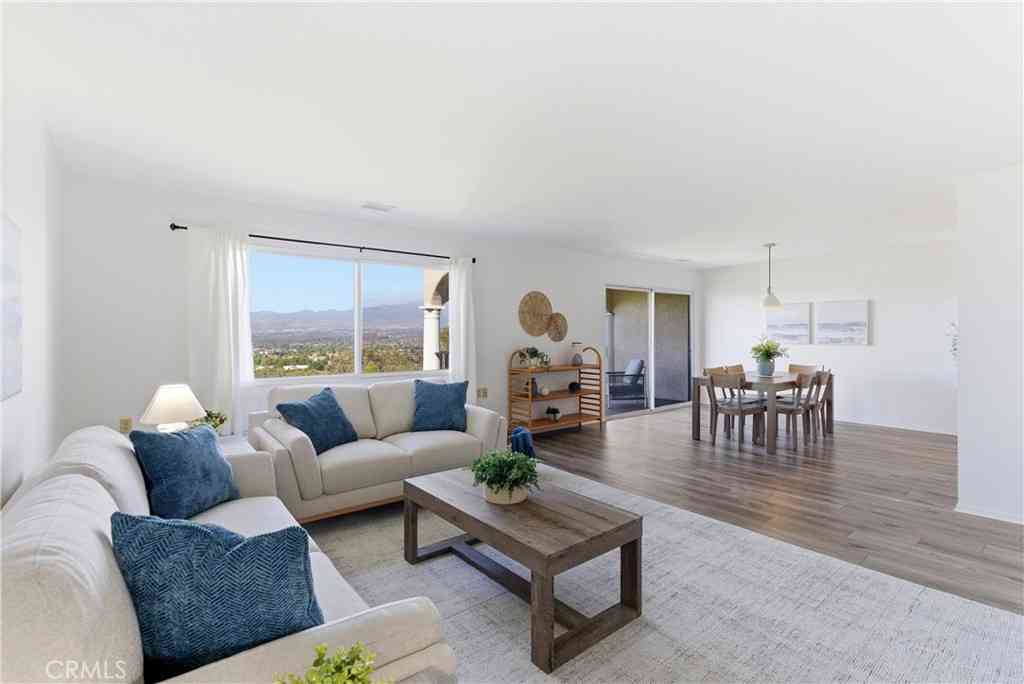 Condo For Sale - 4004 Calle Sonora Oeste #3D<br/> Laguna Woods, CA 92637