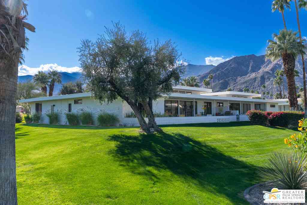Condo For Sale - 2324 Camino Vida<br/> Palm Springs, CA 92264