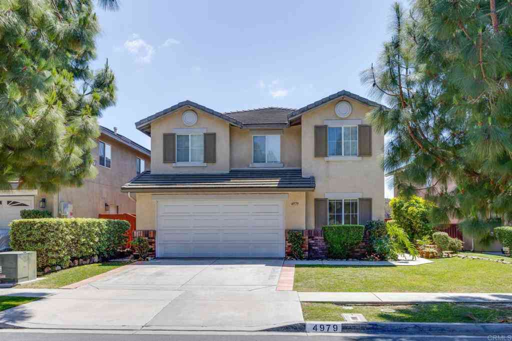 Homes For Sale - 4979 Cimarron Way<br/> San Diego County, San Diego, CA 92154