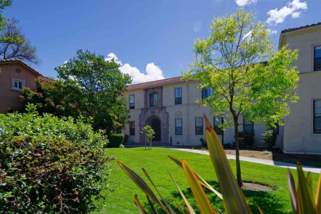 Condo For Sale - 516 Martha Street #207<br/> San Jose, CA 95112
