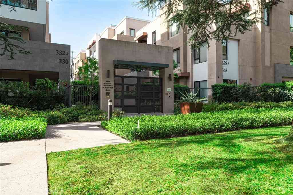Condo For Sale - 362 W Green #117<br/> Pasadena, CA 91105