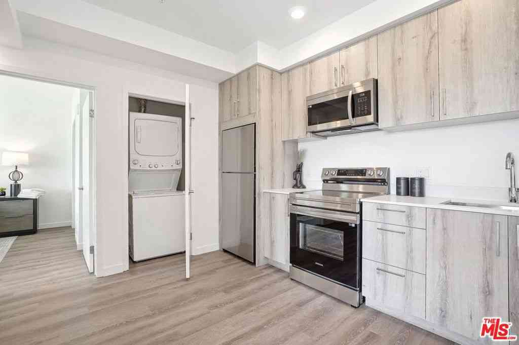 Condo For Rent - 224 Alvarado Street<br/> Los Angeles County, Los Angeles, CA 90026