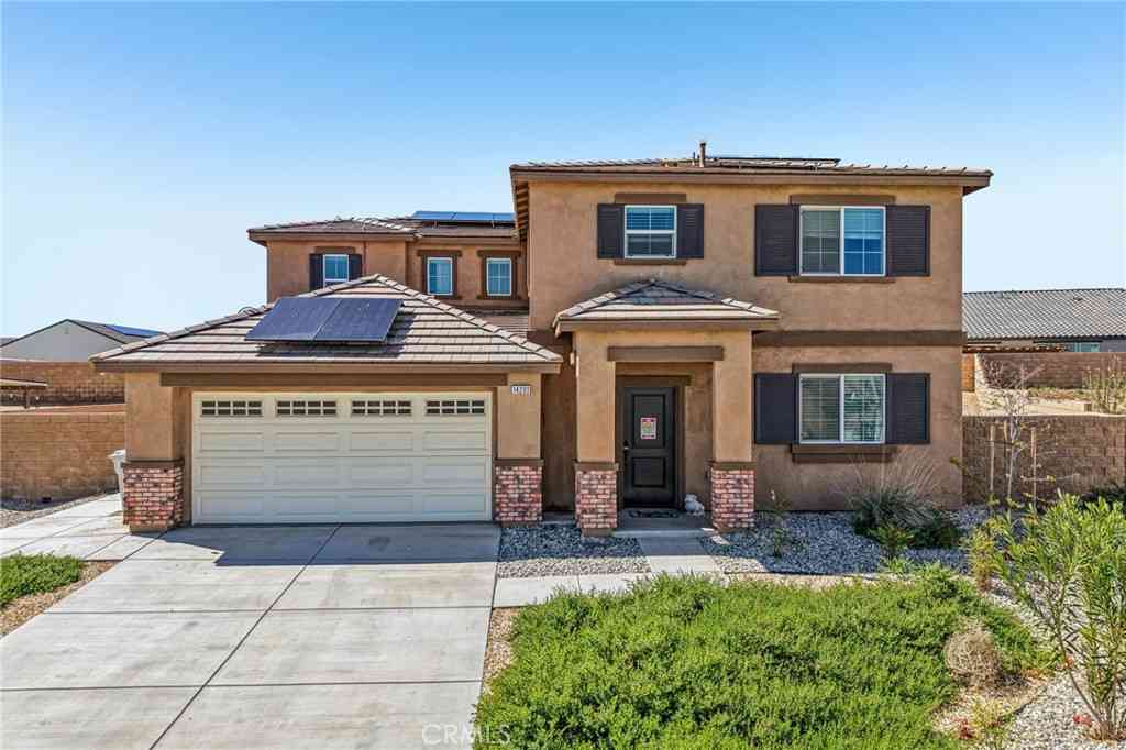 Homes For Sale - 14201 Fir Street<br/> Oak Hills, CA 92344