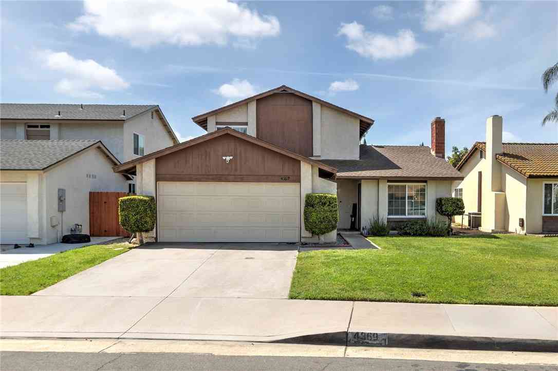 Homes For Sale - 4369 Heather Circle<br/> San Bernardino County, Chino, CA 91710