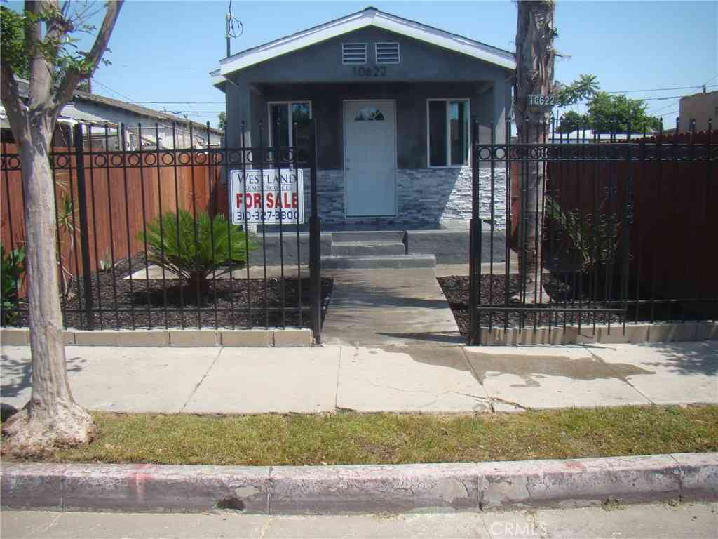 Homes For Sale - 10622 Anzac<br/> Los Angeles County, Los Angeles, CA 90002