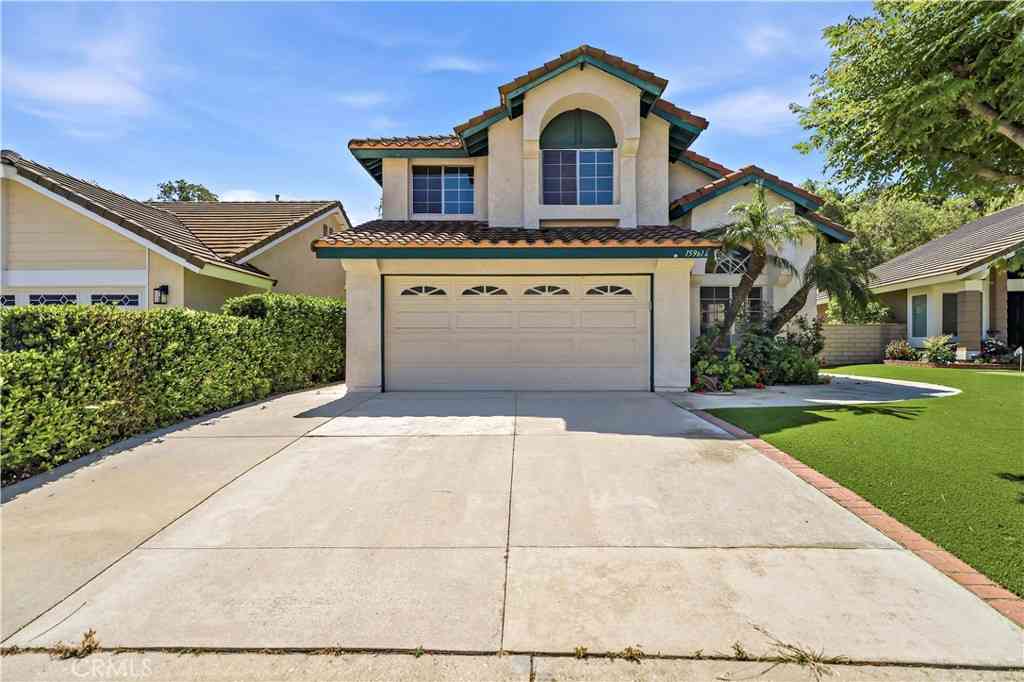 Homes For Sale - 15961 Oak Canyon<br/> San Bernardino County, Chino Hills, CA 91709