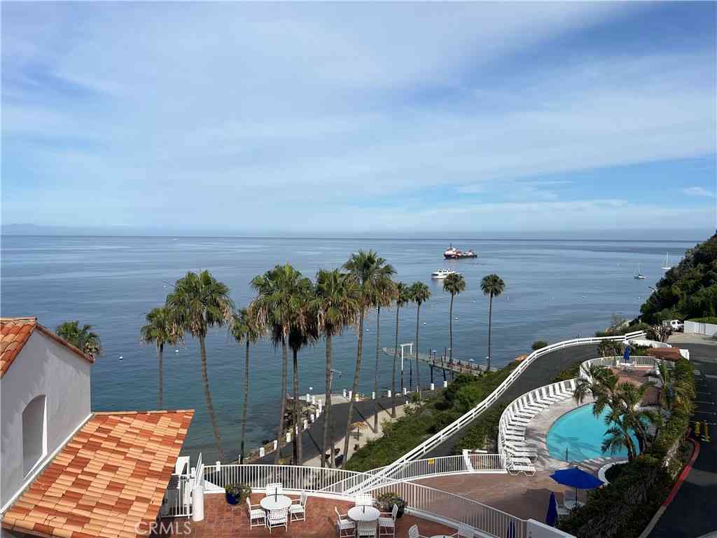 Condo For Sale - 27 Camino De Flores<br/> Avalon, CA 90704