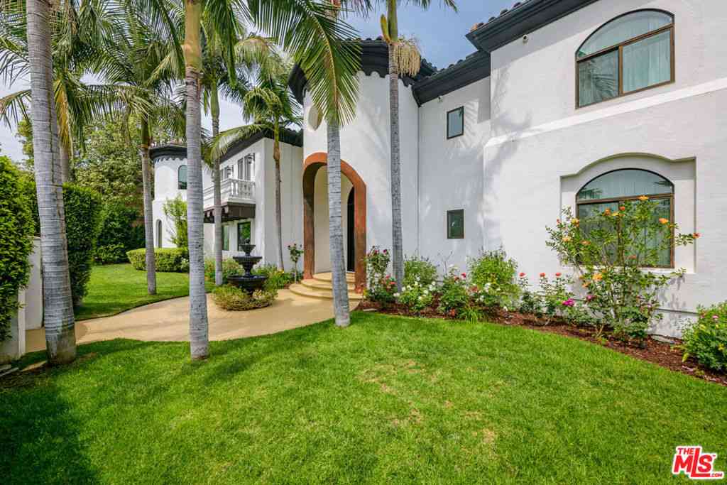 Homes For Sale - 4705 Los Feliz Boulevard<br/> Los Angeles County, Los Angeles, CA 90027