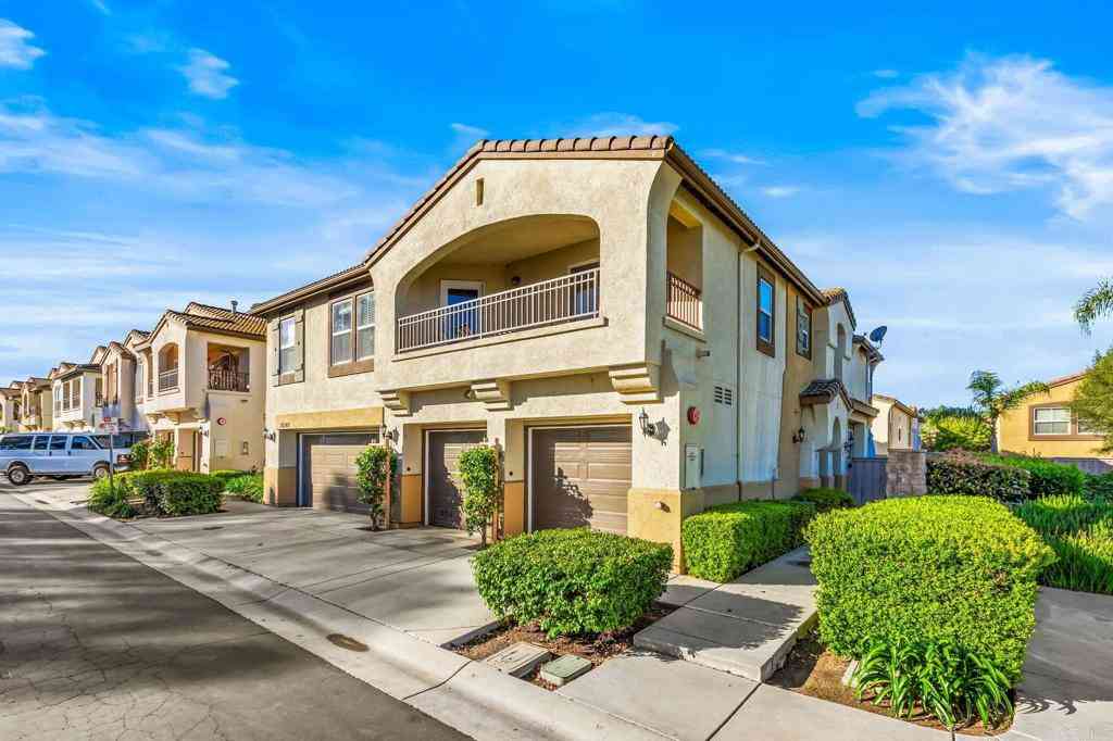 Condo For Sale - 25167 Windy Cove Street #1<br/> Murrieta, CA 92562