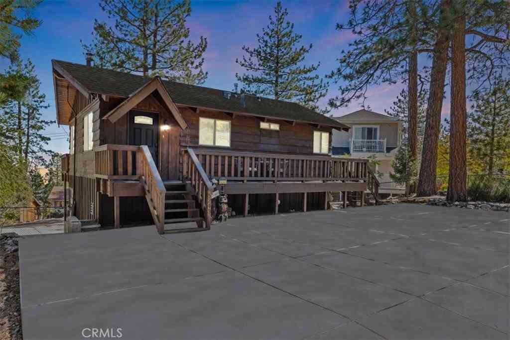 Homes For Sale - 5243 Desert View<br/> San Bernardino County, Wrightwood, CA 92397