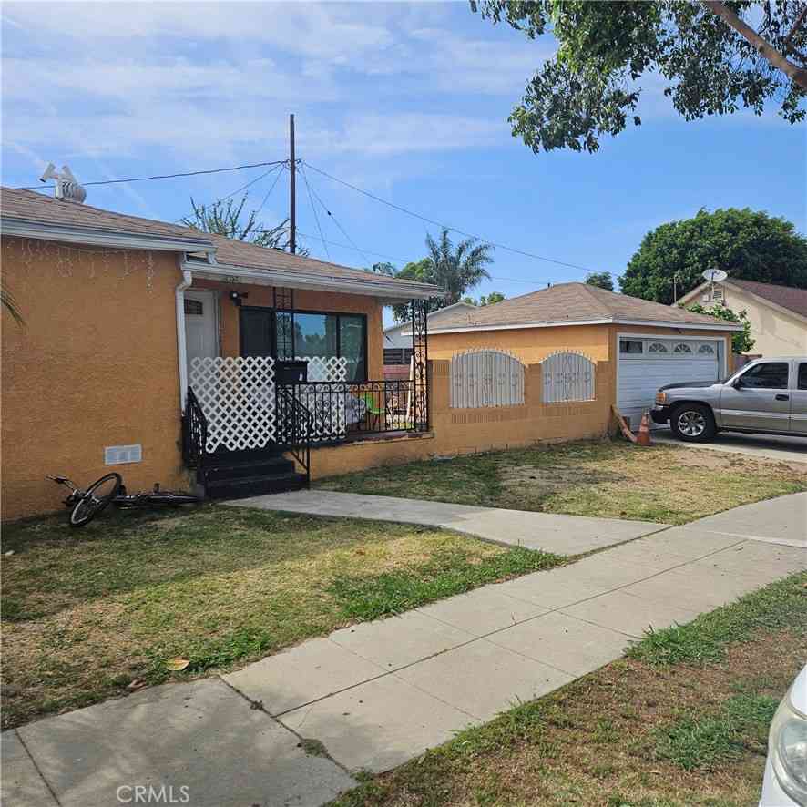 Homes For Sale - 2153 Fitzgerald<br/> Los Angeles County, Commerce, CA 90040