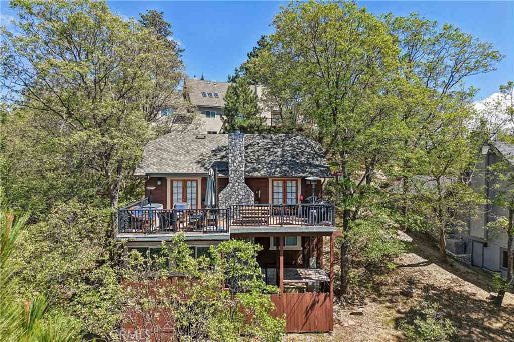 Homes For Sale - 28662 Zion Drive<br/> San Bernardino County, Lake Arrowhead, CA 92352
