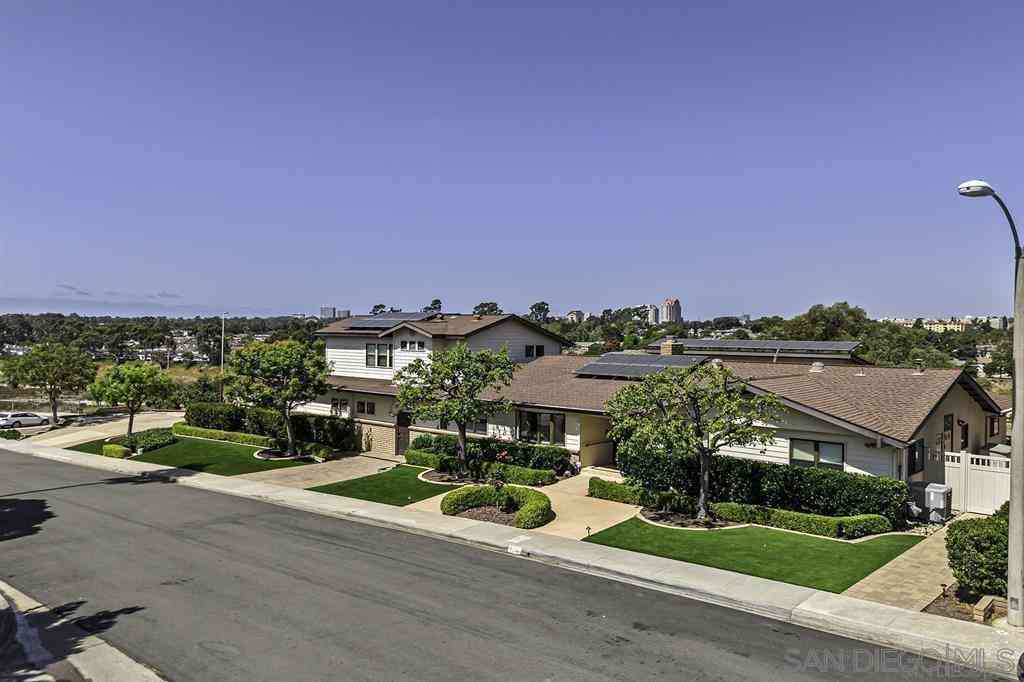 Homes For Sale - 3190 Galloway Drive<br/> San Diego County, San Diego, CA 92122