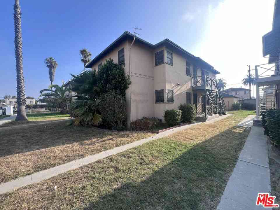 Homes For Sale - 6130 S Hobart Boulevard<br/> Los Angeles County, Los Angeles, CA 90047
