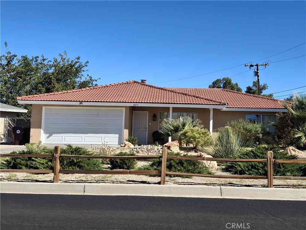 Homes For Sale - 6873 Warren Vista<br/> San Bernardino County, Yucca Valley, CA 92284