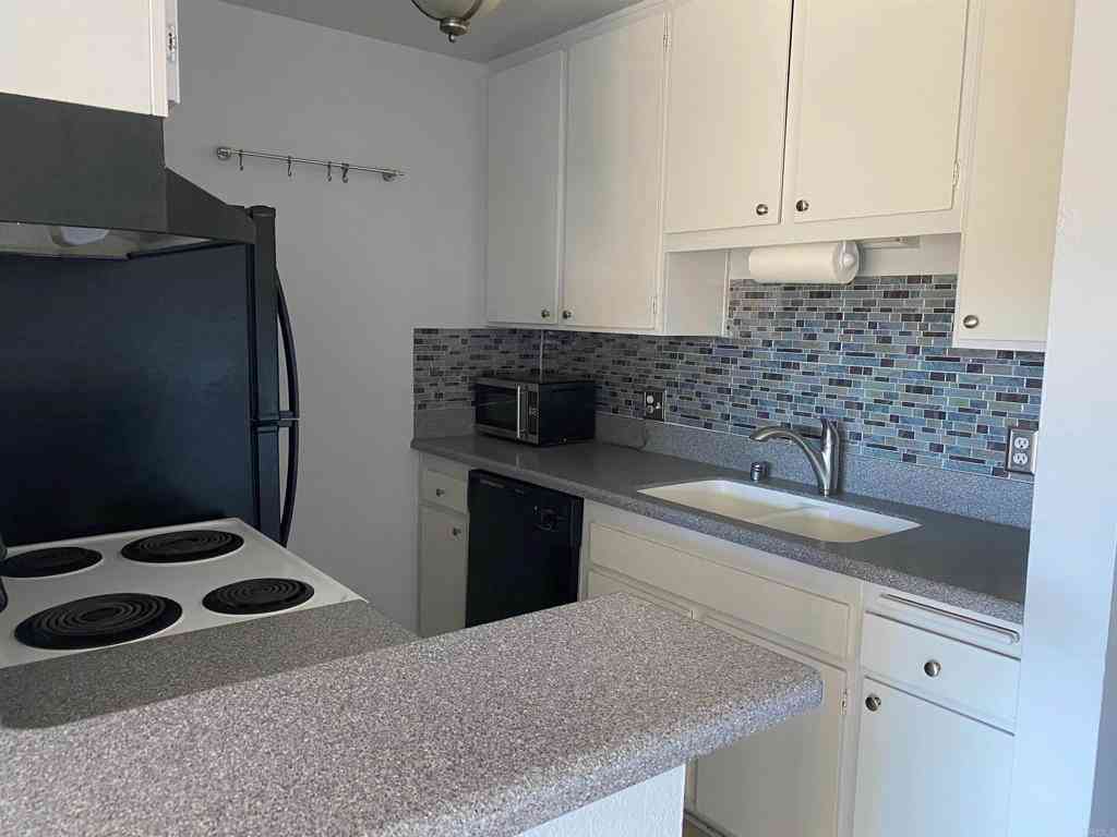 Condo For Sale - 6416 Friars Road #306<br/> San Diego County, San Diego, CA 92110