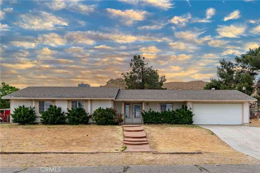 Homes For Sale - 40030 176th E<br/> Los Angeles County, Palmdale, CA 93591