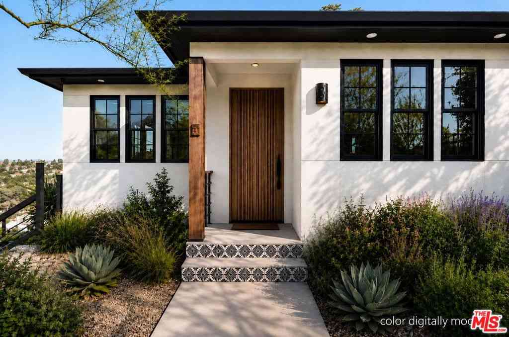 Homes For Sale - 1902 Redcliff Street<br/> Los Angeles County, Los Angeles, CA 90039