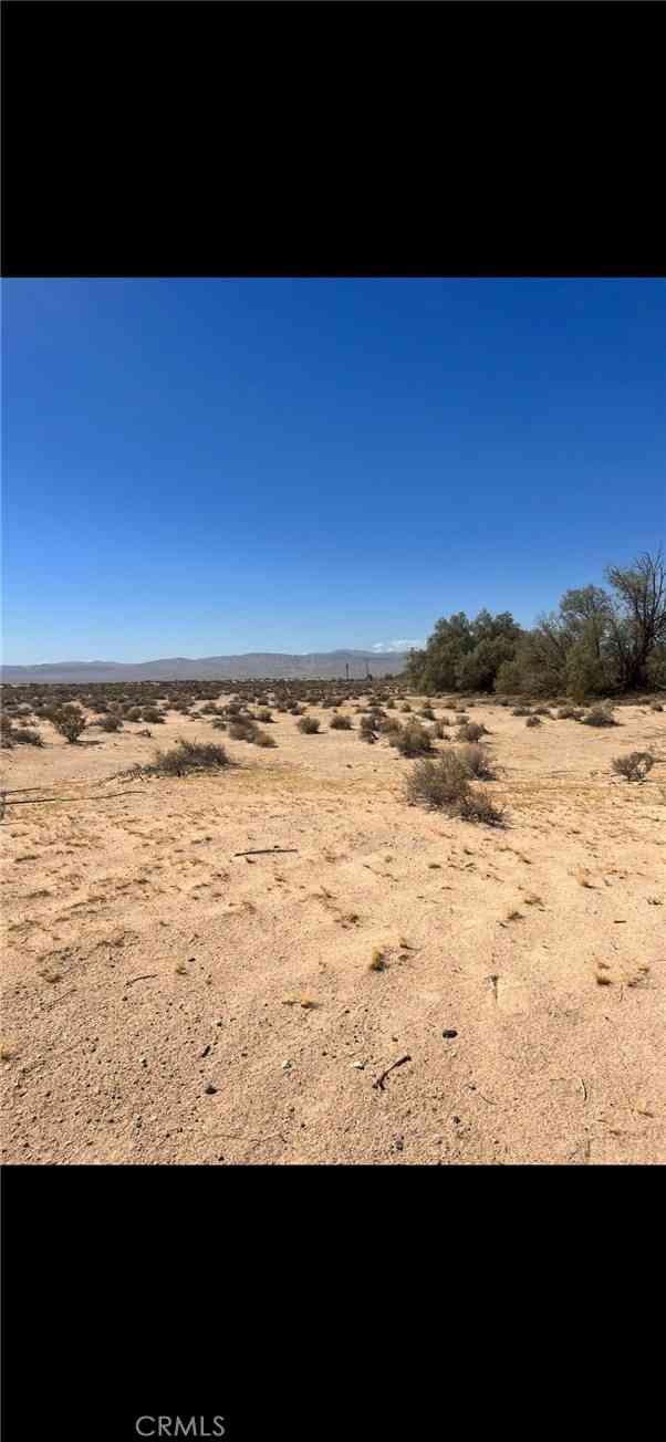 Vacant Land For Sale - Derwent<br/> San Bernardino County, Newberry Springs, CA 92365