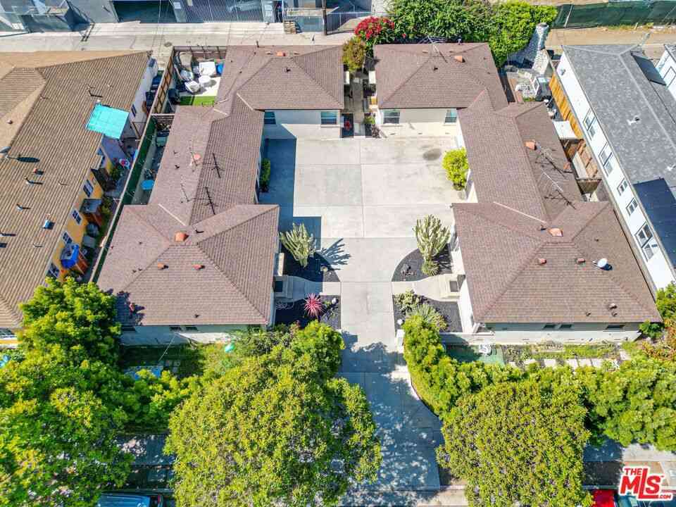 Homes For Sale - 4239 S Centinela Avenue<br/> Los Angeles County, Los Angeles, CA 90066