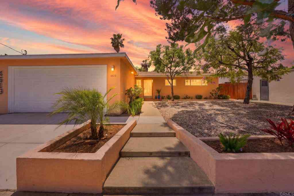 Homes For Sale - 4613 Rainier Avenue<br/> San Diego County, San Diego, CA 92120