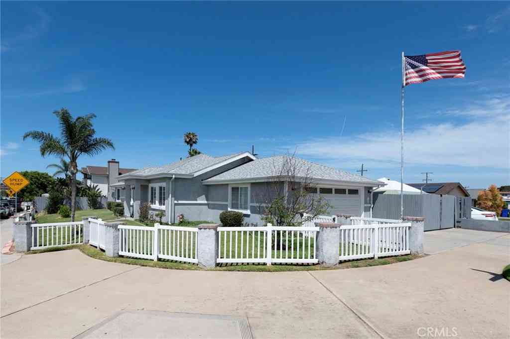 Homes For Sale - 1516 Grove<br/> San Diego County, San Diego, CA 92154