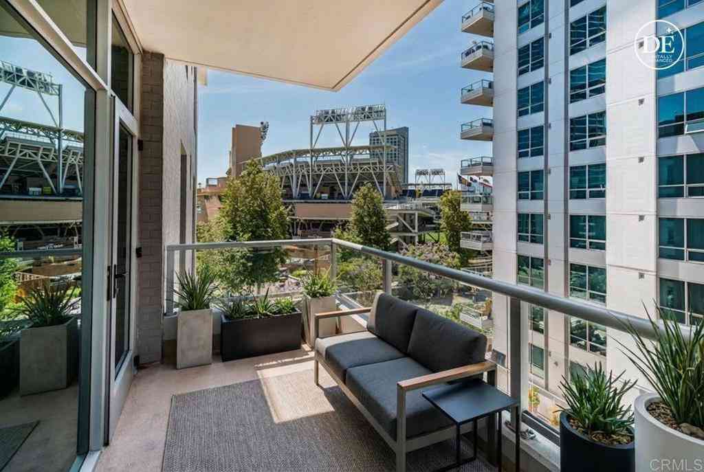 Condo For Sale - 206 Park Boulevard #602<br/> San Diego County, San Diego, CA 92101