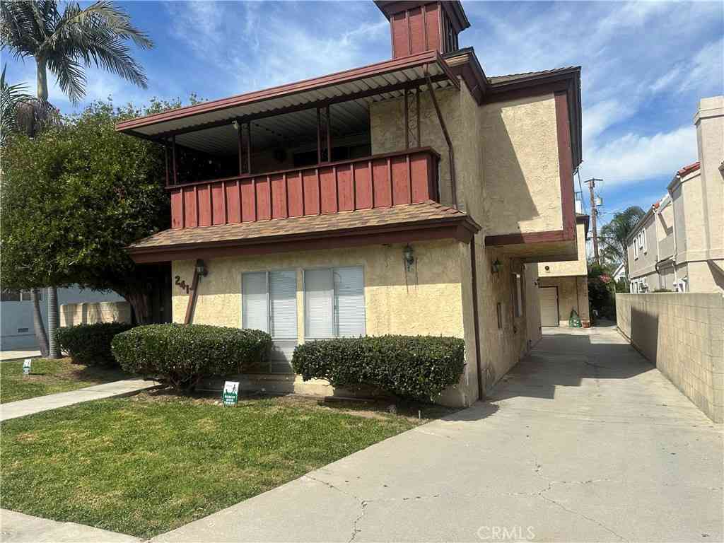 Homes For Sale - 2417 Ruhland<br/> Los Angeles County, Redondo Beach, CA 90278