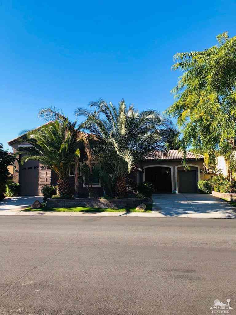 Homes For Rent - 49535 Redford Way<br/> Indio, CA 92201
