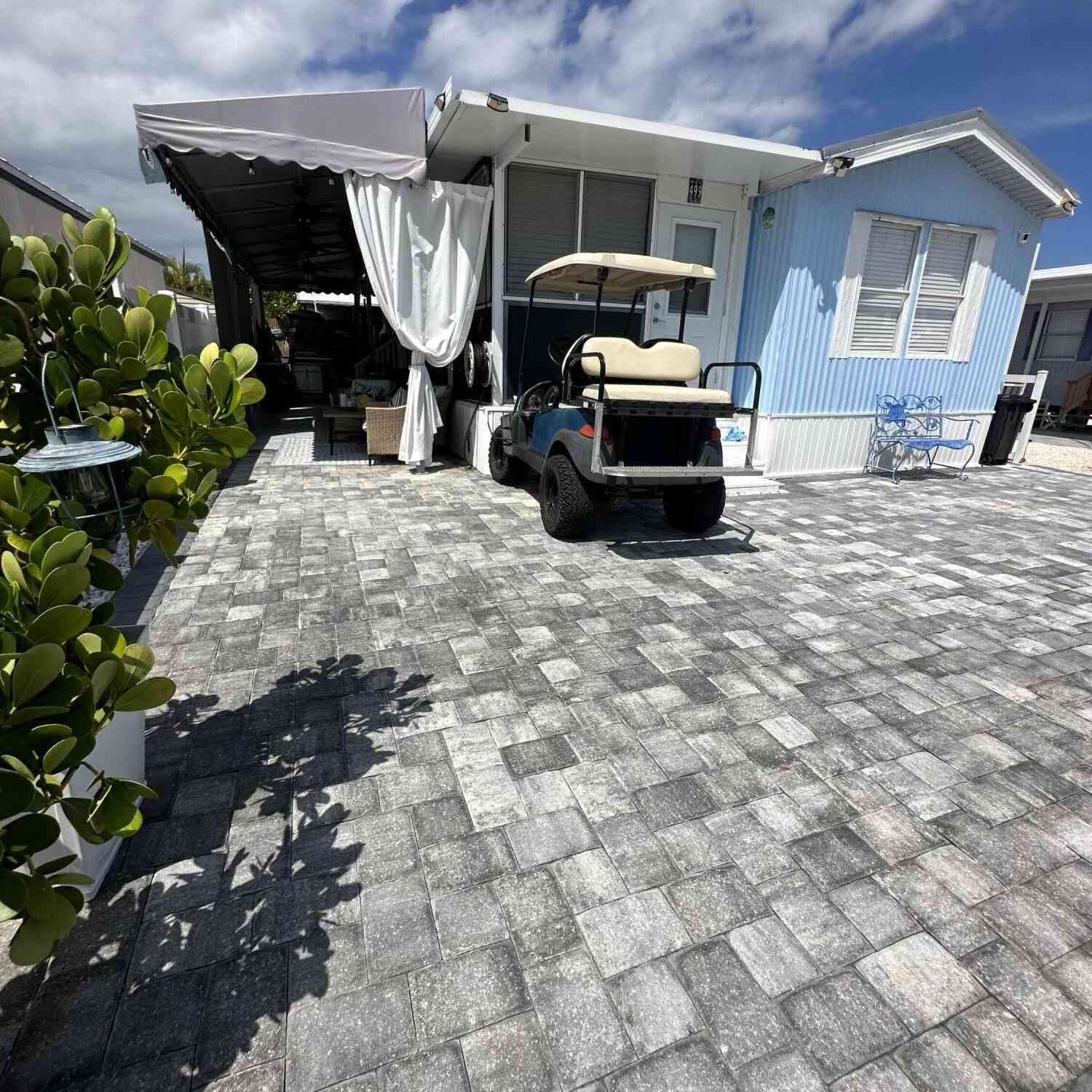 Mobile Home For Sale - 325 Calusa Street STREET #499<br/> Monroe County, KEY LARGO, FL 33037