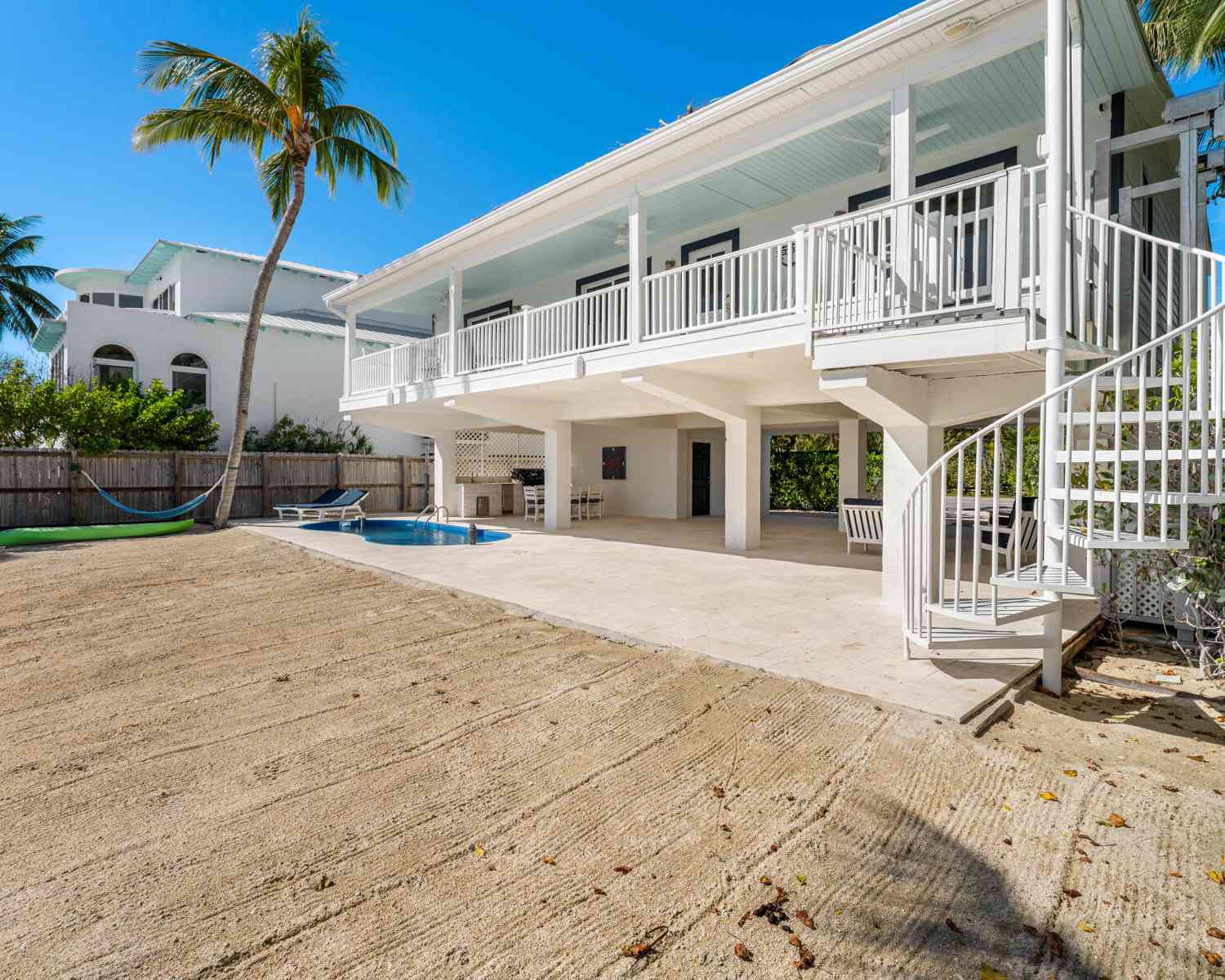 Homes For Sale - 75055 Overseas Highway HIGHWAY<br/> Monroe County, Islamorada, FL 33036