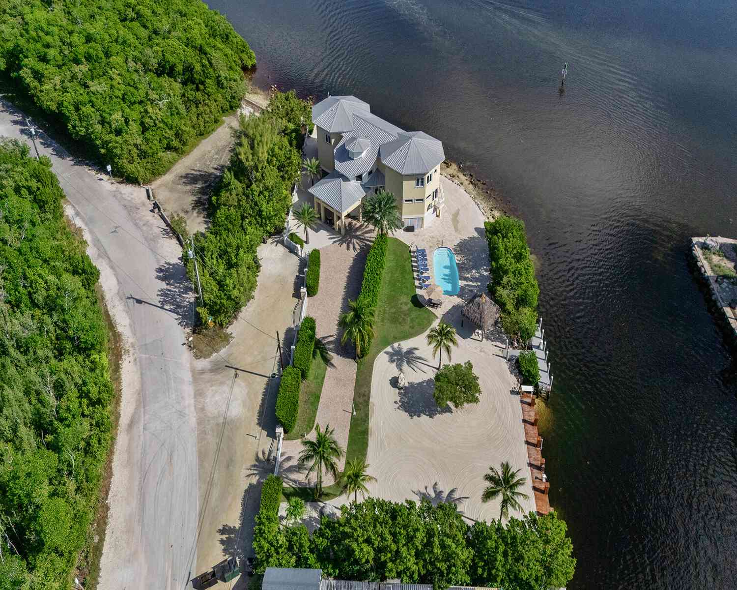 Homes For Sale - 57 Garden Cove Drive DRIVE<br/> KEY LARGO, FL 33037