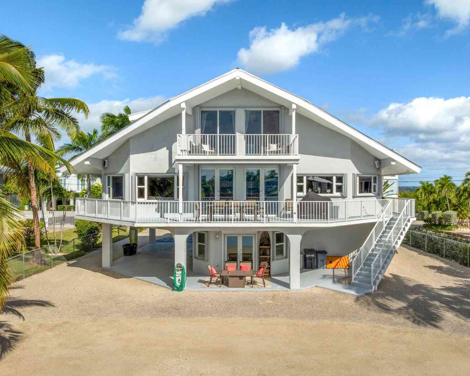 Homes For Sale - 54 Mutiny Place PLACE<br/> KEY LARGO, FL 33037