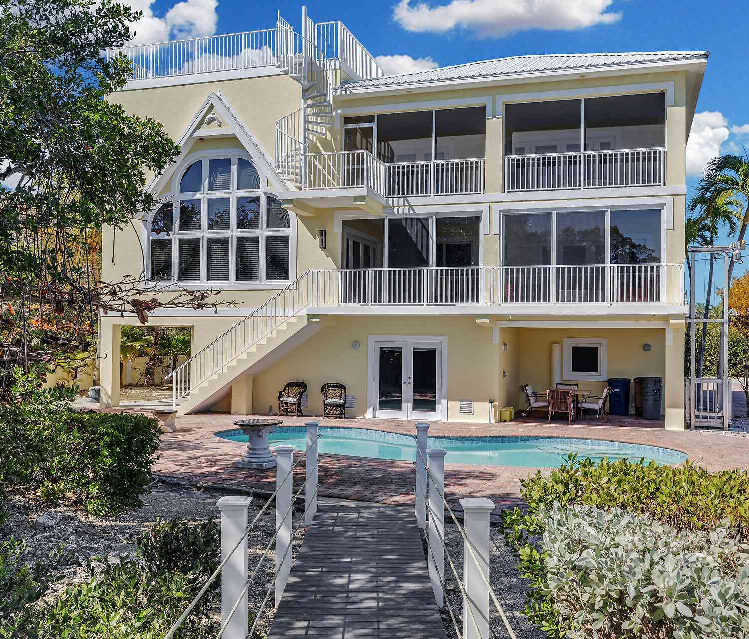 Homes For Sale - 205 & 207 Stirrup Key Boulevard BOULEVARD<br/> MARATHON, FL 33050