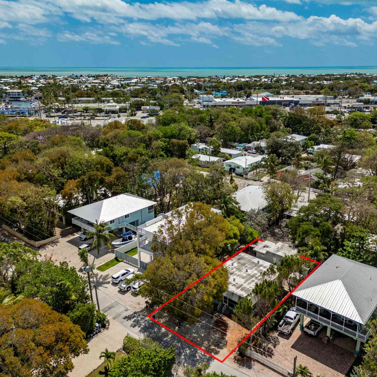Homes For Sale - 367 Buttonwood Shores Drive DRIVE<br/> KEY LARGO, FL 33037